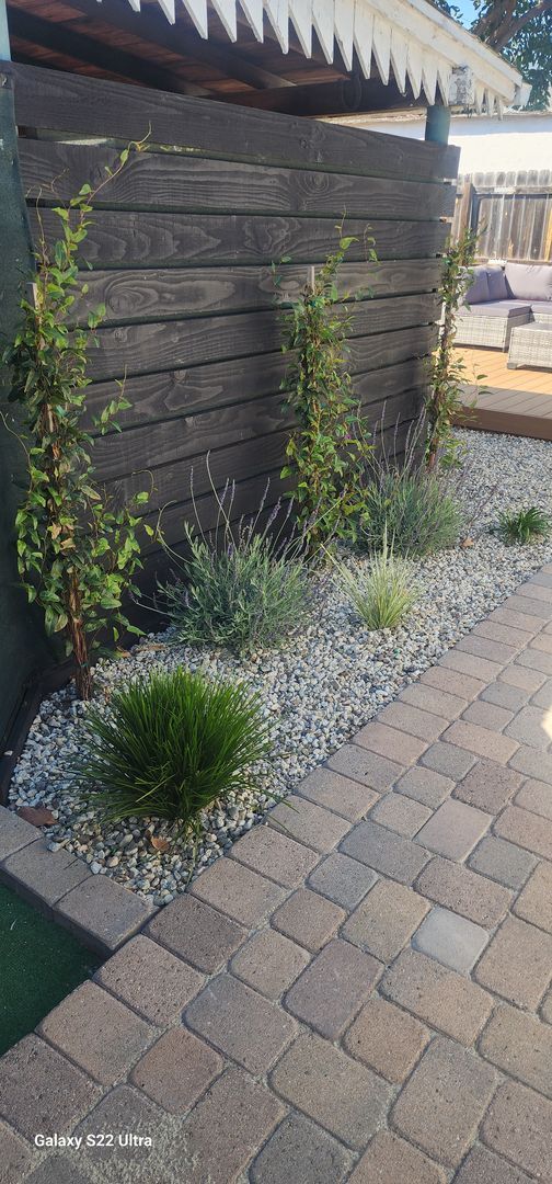 Building Photo - 132 Juana Maria Ave