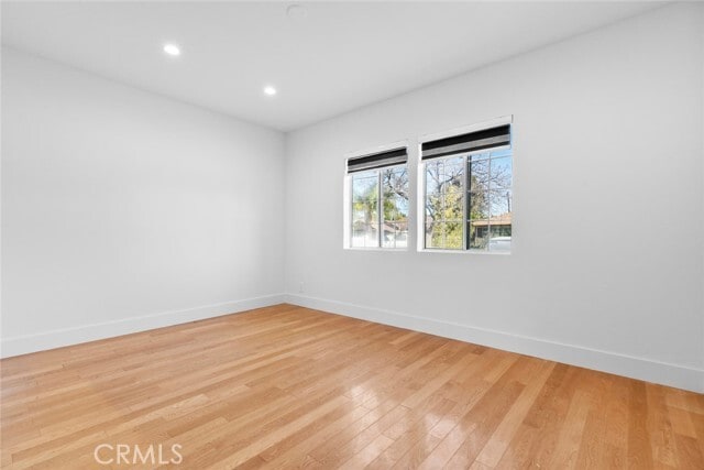 Building Photo - 11001 Collett Ave