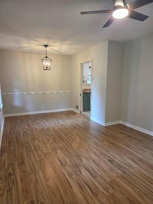 Building Photo - 6322 Northampton Dr