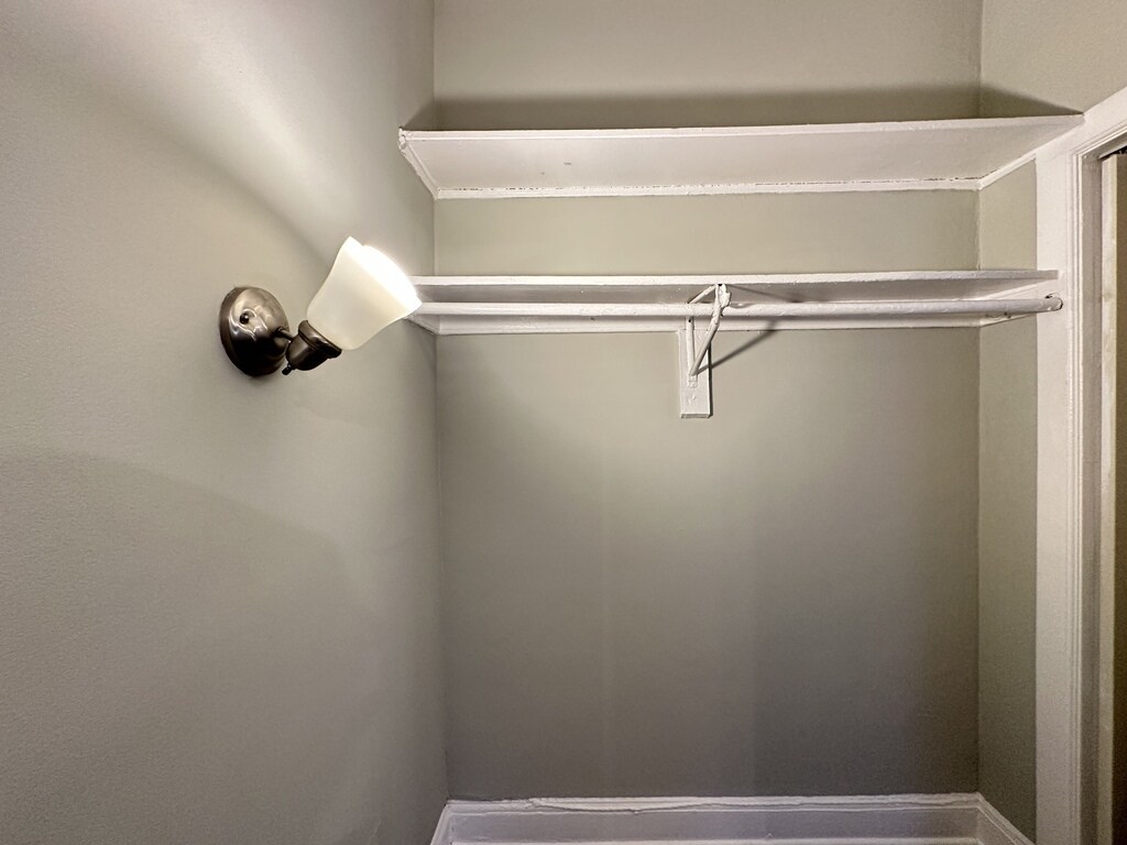 Building Photo - 3836 N Fremont St