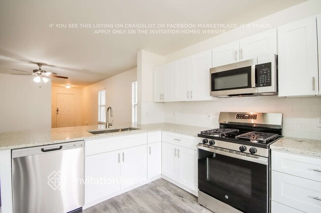 Building Photo - 8146 Chancewood Ln