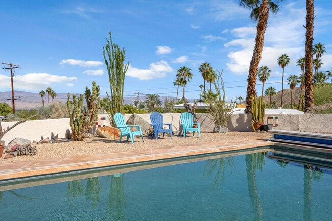 Building Photo - 39124 Channel Dr