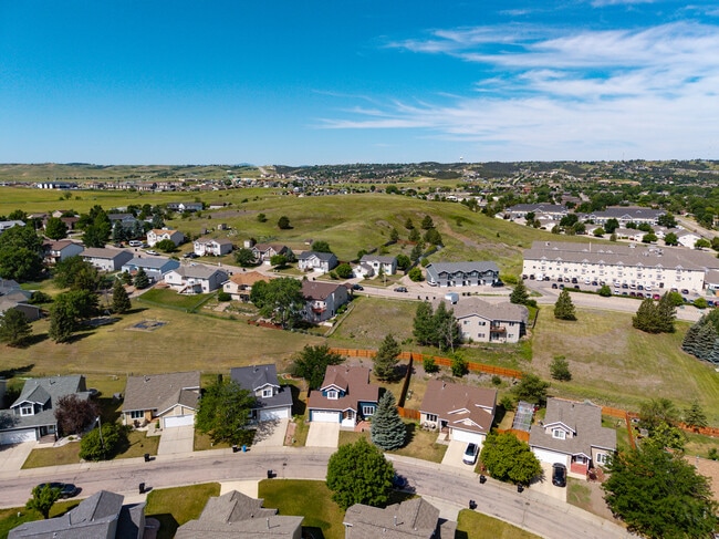 Building Photo - 4025 Wild Flower Dr