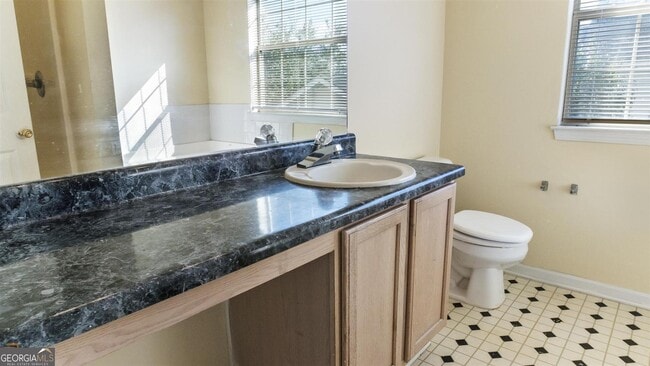 Building Photo - 872 Asbury Trail