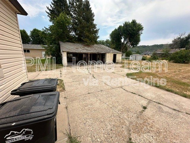 Building Photo - 1175 E South Weber Dr
