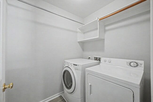 Building Photo - 43 S Camellia Grove Cir