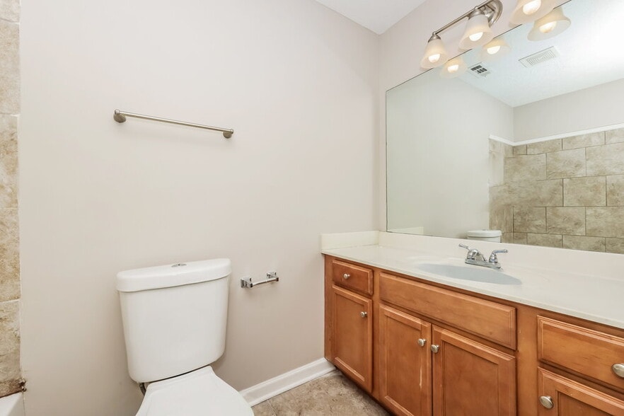 Building Photo - 118 David Bolin Dr