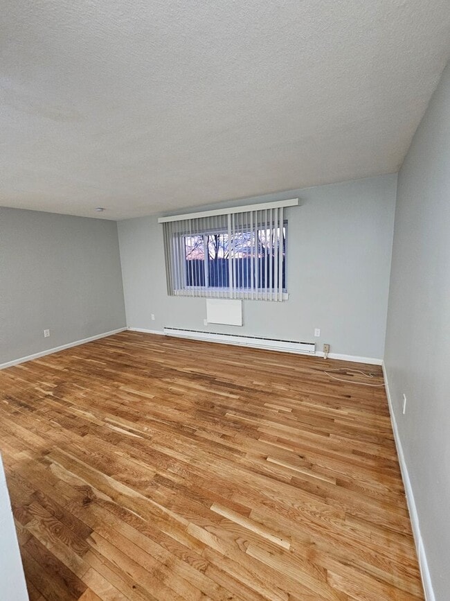 Building Photo - 498 Norfolk St