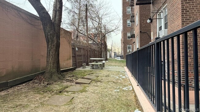 Building Photo - 112-15 72nd Rd