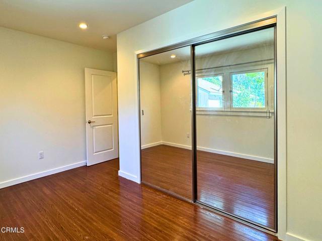 Building Photo - 869 S Euclid Ave