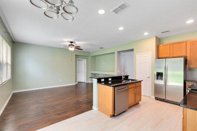 Building Photo - 12832 Oulton Cir
