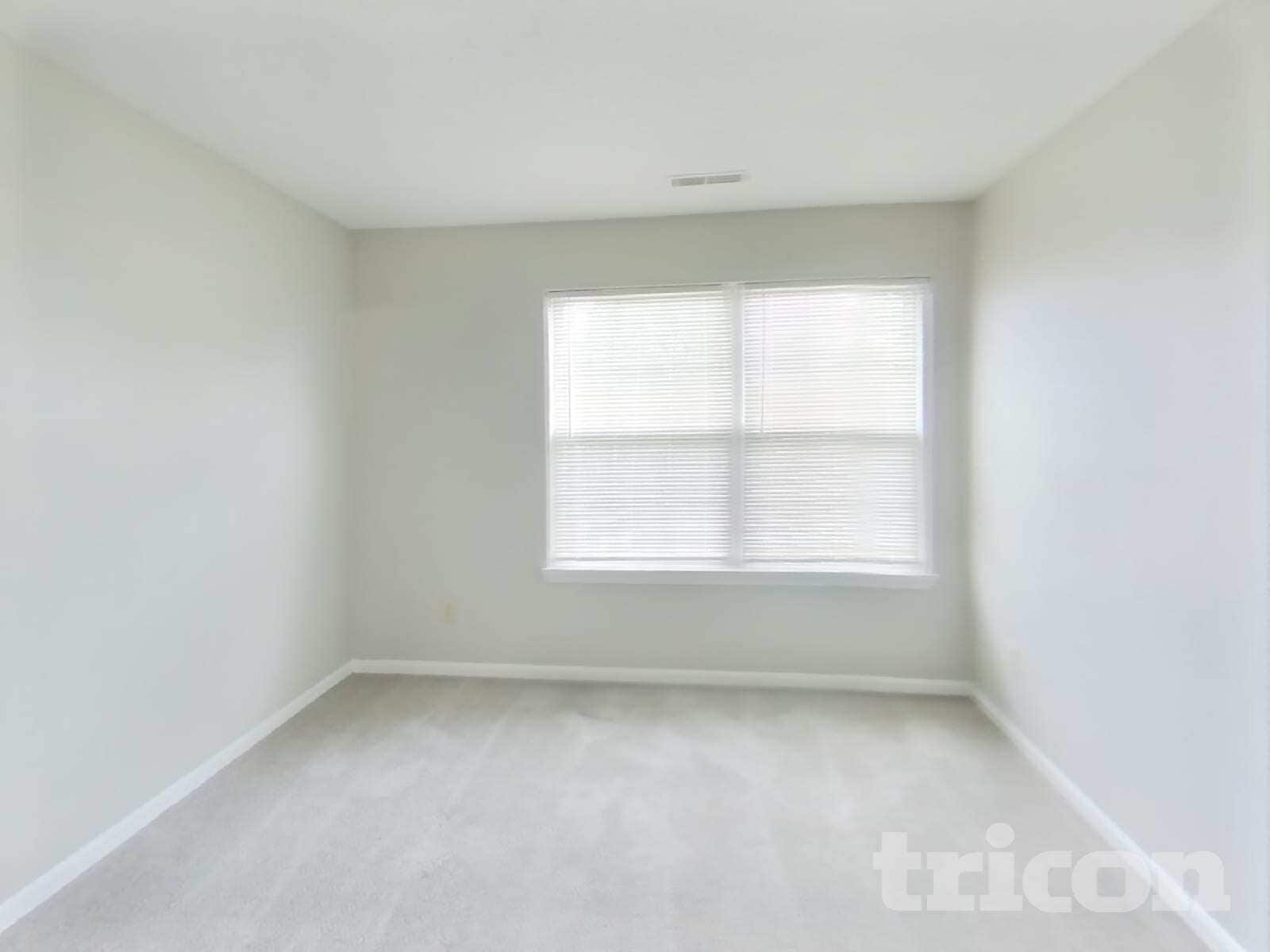 Building Photo - 6061 Parrington Dr