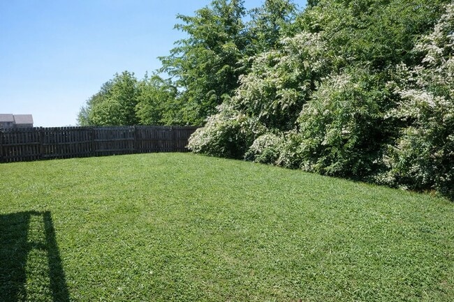 Building Photo - $250 OFF Move In Special!