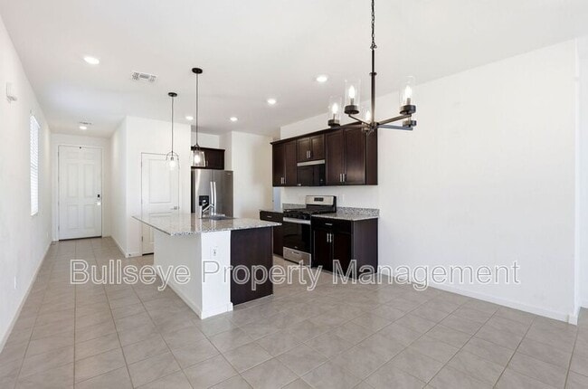 Building Photo - 3136 Hayden Rose Ave