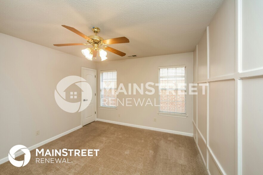 Building Photo - 9204 Lazzini Cove