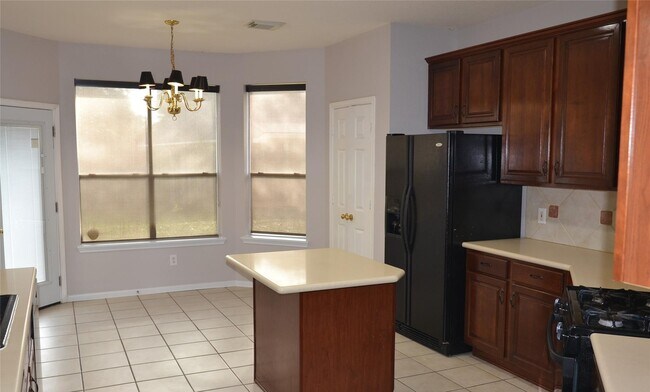 Building Photo - 22755 Cascade Springs Dr