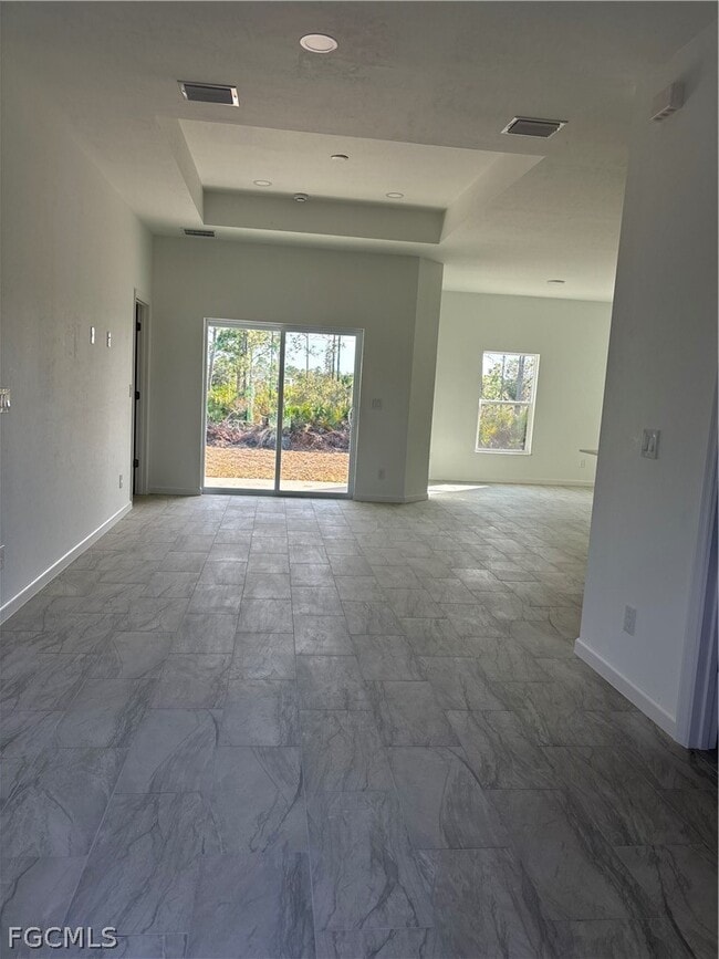 Building Photo - 3005 31st St W