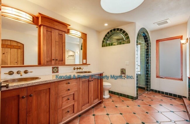 Building Photo - Executive Coastal Living at the Historic P...