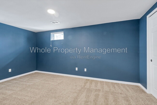 Building Photo - 7085 W 71st Ave