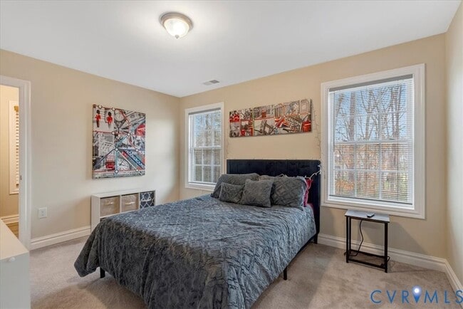 Building Photo - 7530 Dunollie Dr