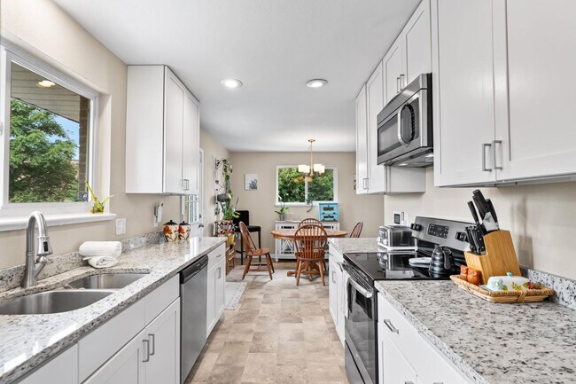 Building Photo - 2970 W 73rd Ave