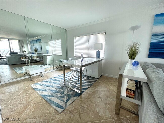 Building Photo - 10525 Gulf Shore Dr