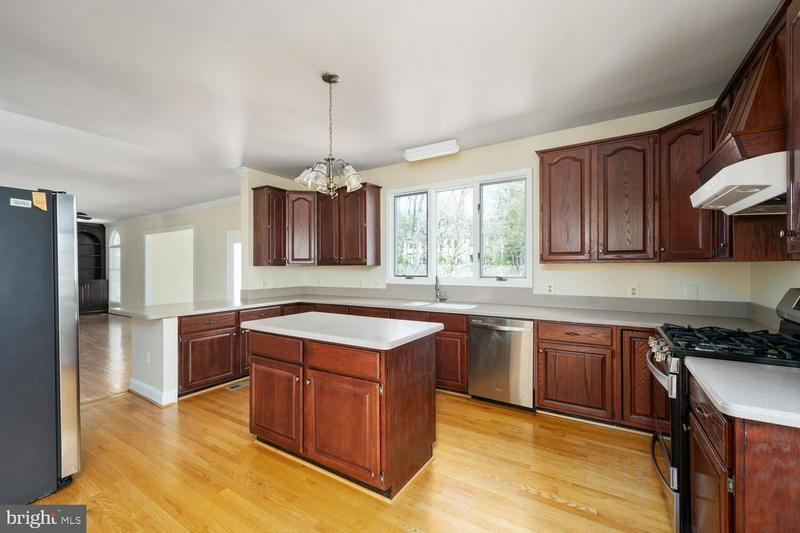 Building Photo - 2725 Oldewood Dr