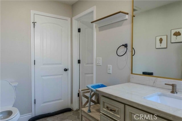 Building Photo - 1042 Robinson Ct
