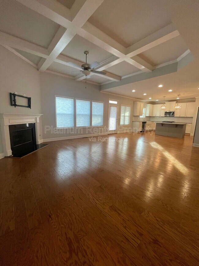 Building Photo - 8225 Crooked Crk Dr