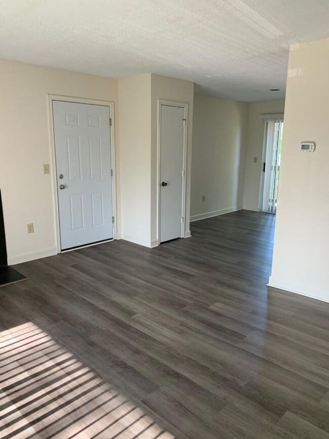 Building Photo - 1 BED 1 BATH CONDO AT MYRTLE GREENS