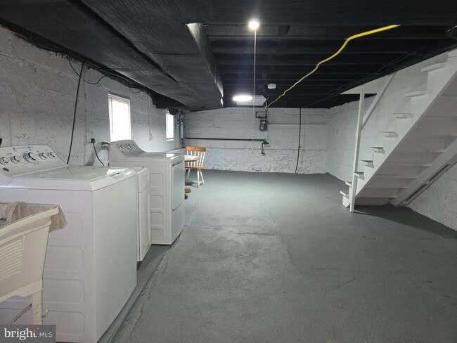 Building Photo - 2909 Markley Ave