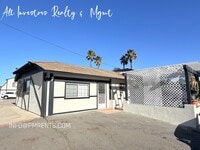 Building Photo - 420 Hutchison St