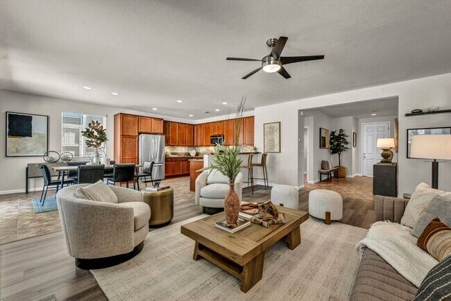 Building Photo - Beautiful 4-Bedroom Home in Damonte Ranch