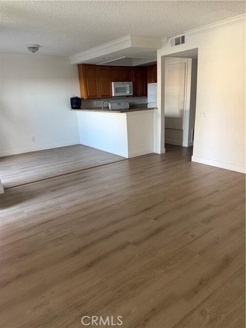 Building Photo - 990 Margarita Dr