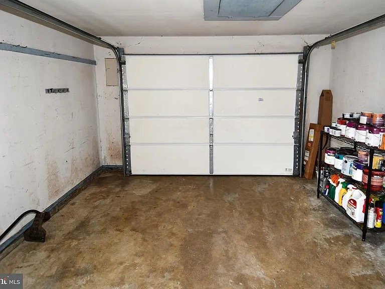 Building Photo - 2915 Tallow Ln
