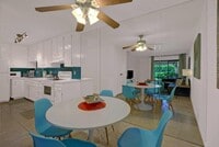 Building Photo - 680 N Ashurst Ct