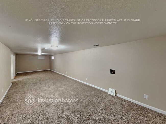 Building Photo - 9174 Lander St