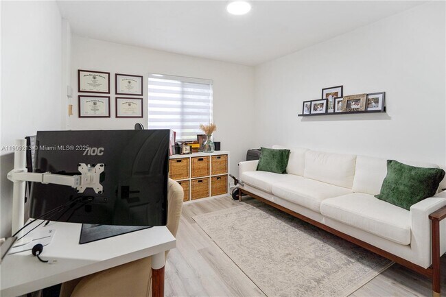 Building Photo - 22731 SW 88th Pl