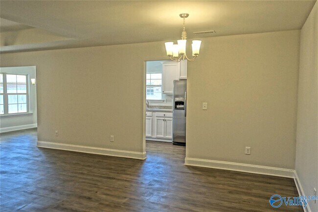 Building Photo - 133 Ardsley Dr