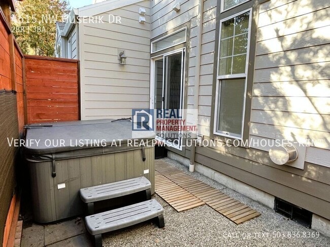 Building Photo - 4615 NW Huserik Dr