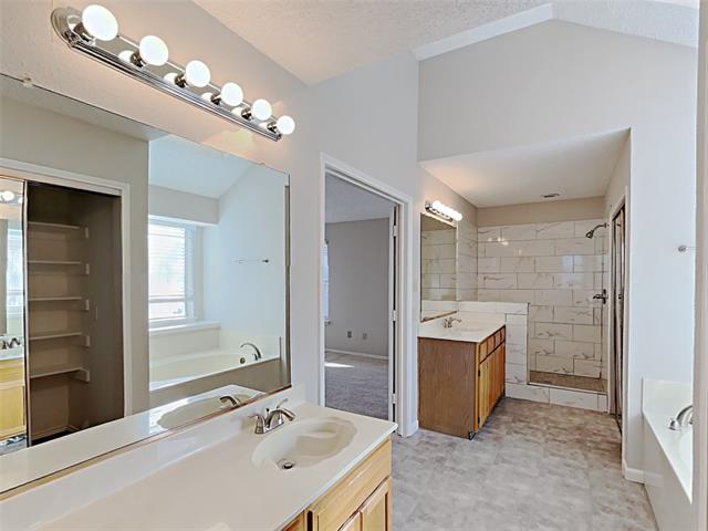 Building Photo - 815 McComb Ln