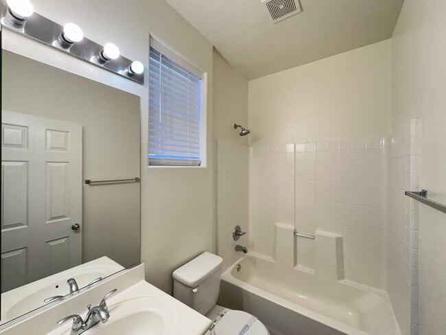 Building Photo - ASBURY PARK UNIT #1 IN SUMMERLIN