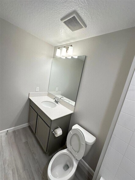 Building Photo - 4998 Rain Shadow Dr