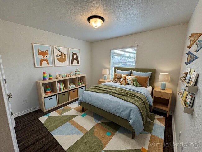 Building Photo - 1417 E Jasper Dr