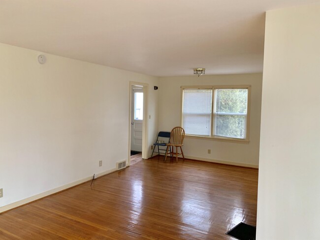 Building Photo - 41 Jasper Parrish Dr