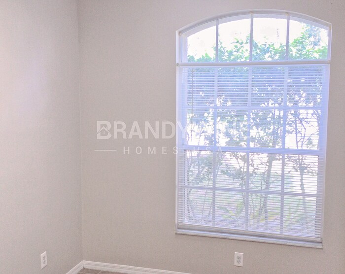 Building Photo - 2303 Needham Dr