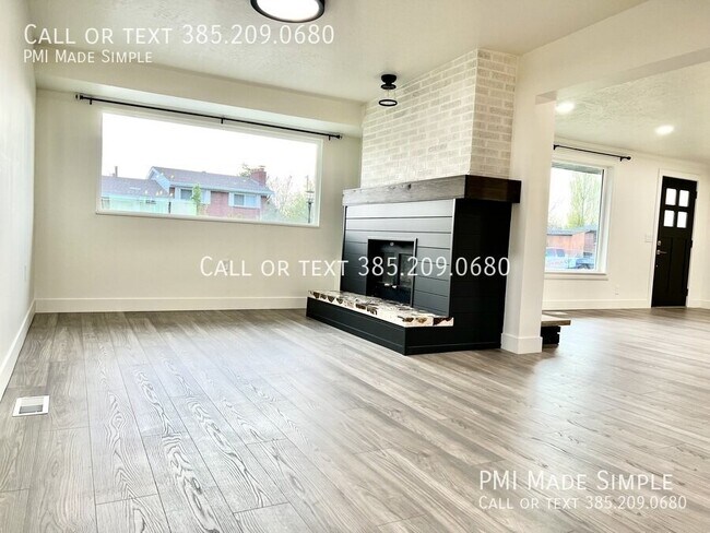 Building Photo - 5777 S Sagewood Dr
