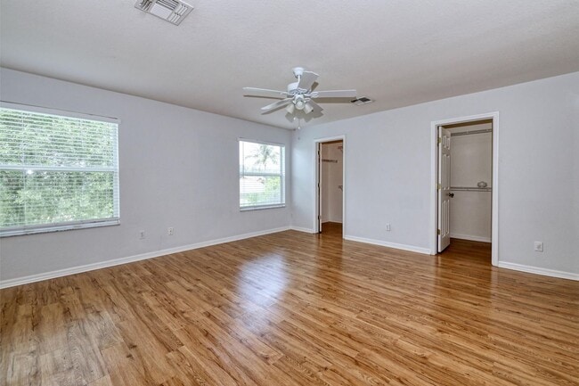 Building Photo - January Special offer 50% off First Month's Rent!  5 Bedroom In Cypress Cay in the Gateway Community