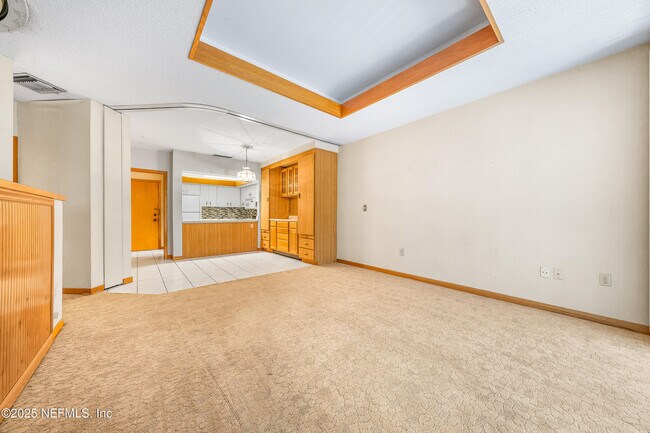 Building Photo - 2930 Ravines Rd
