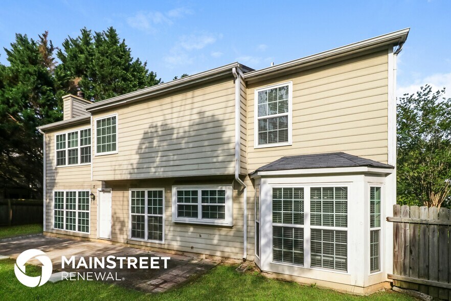 Building Photo - 835 Eagle Creek Dr NW